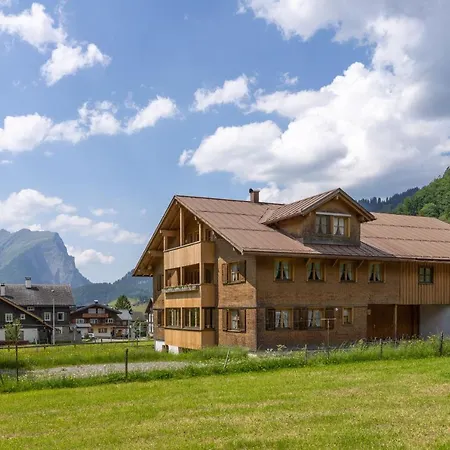 Haus Maria-theresia * Schoppernau
