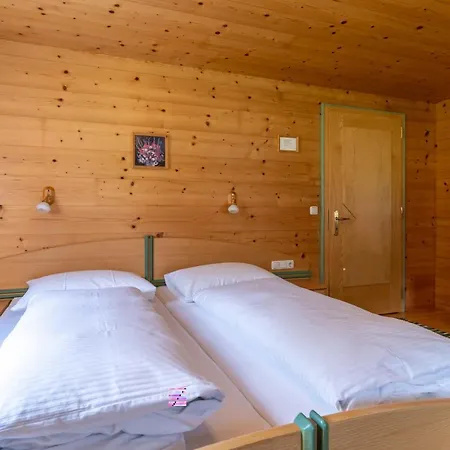 Haus Maria-theresia Apartmán